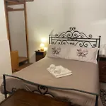 Mirella بيت ضيافة