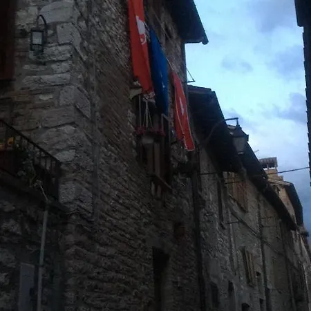 Mirella * Gubbio